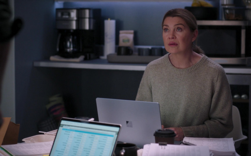 #1517 – ProductPlacementBlog.com – Grey's Anatomy Season 20, Episode 9 – Product Placement Tracking (Timecode – 00h 25m 16s)