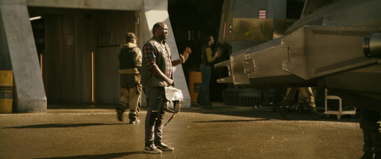 Vans Sneakers in Godzilla x Kong: The New Empire (2024) - 514809