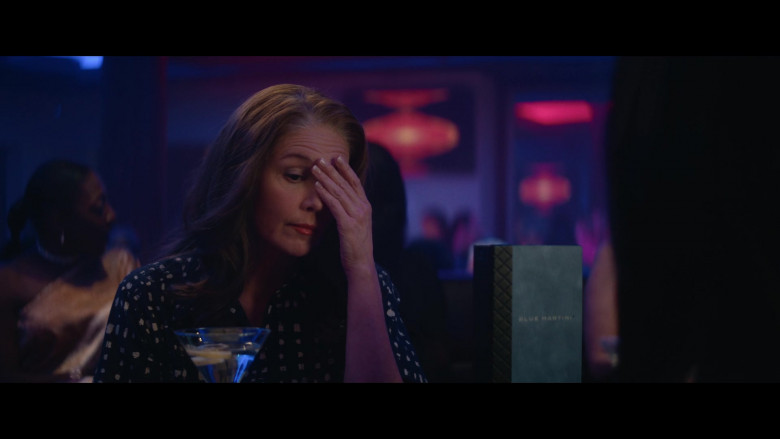 Blue Martini Bar in A Man in Full S01E02 "The Big Squash" (2024) - 508495