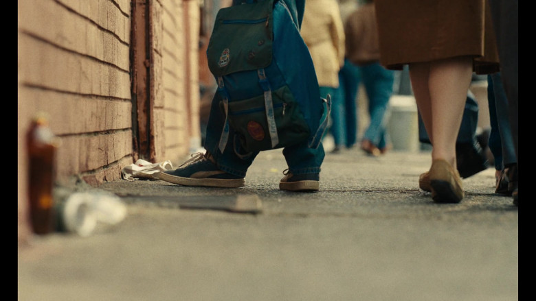 Puma Sneakers in Eric S01E06 (2024) - 524347