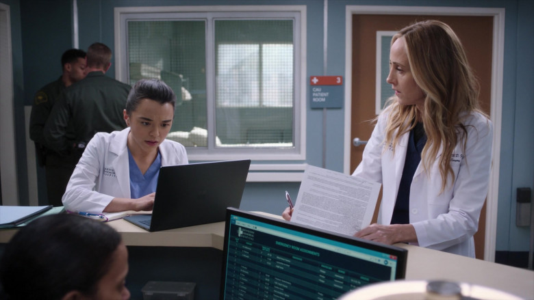 Microsoft Surface Laptop in Grey's Anatomy S20E06 "The Marathon Continues" (2024) - 509478