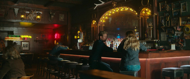 Michelob and Miller Lite Signs in Outer Range S02E03 "Everybody Hurts" (2024) - 518218