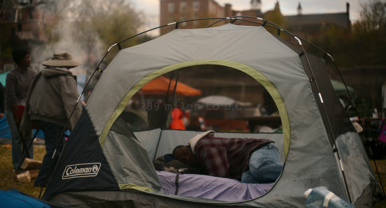 Coleman Camping Tent in Civil War (2024) - 522439
