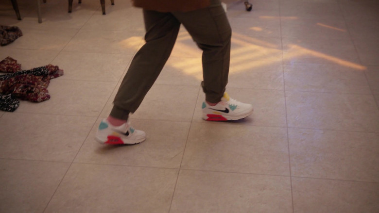 Nike Sneakers in Abbott Elementary S03E14 "Party" (2024) - 521667