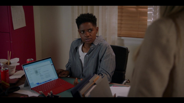 Microsoft Surface Tablet and Windows 11 OS in All American S06E09 "100%" (2024) - 523381