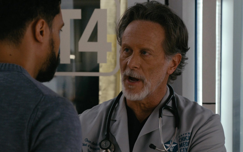 #601 – ProductPlacementBlog.com – Chicago Med Season 9, Episode 11 – Product Placement Tracking (Timecode – 00h 10m 00s)