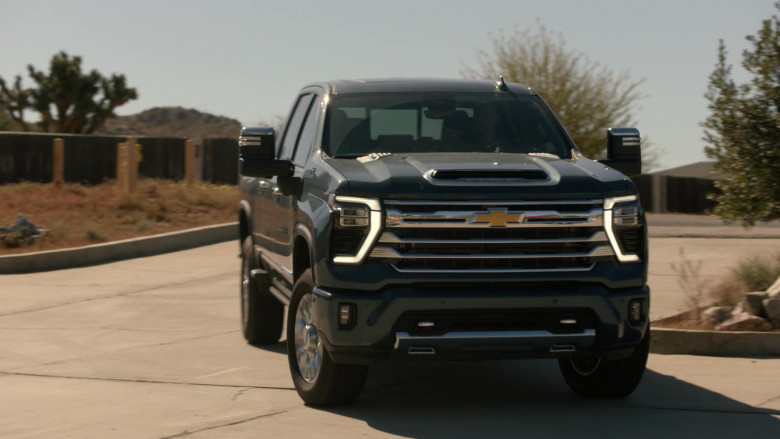 Chevrolet Silverado Car in 9-1-1 S07E08 "Step Nine" (2024) - 517167