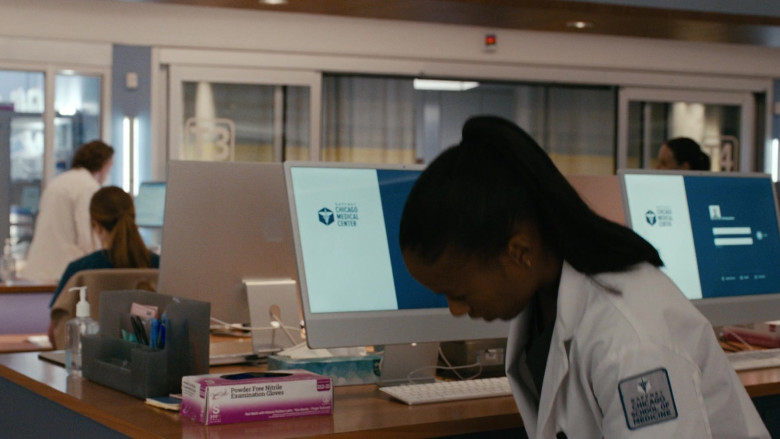 Apple iMac Computers in Chicago Med S09E11 "I Think There Is Something You're Not Telling Me" (2024) - 512391