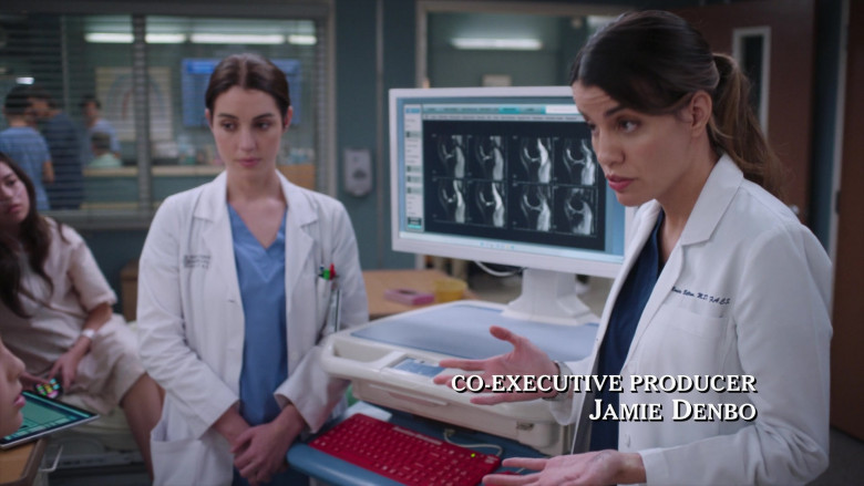 MAN & MACHINE Red Downtime Workstation Keyboards & Mice in Grey's Anatomy S20E08 "Blood, Sweat and Tears" (2024) - 517534