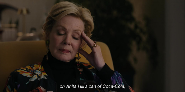 Coca-Cola (Verbal) in Hacks S03E08 "Yes, And" (2024) - 522014