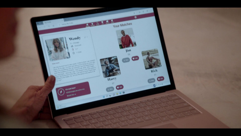 Microsoft Surface and Windows 11 OS in All American S06E06 "Connection" (2024) - 510937