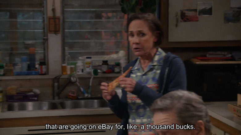 eBay in The Conners S06E13 "Less Money, More Problems" (2024) - 522314