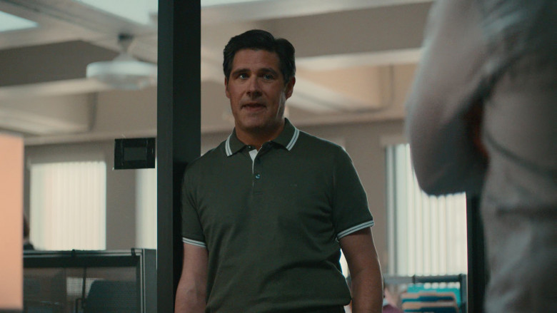 Michael Kors Polo Shirt in Clipped S01E05 "The Best Words" (2024) - 531804