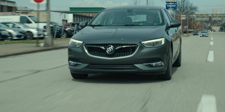 Buick Regal Car in Mayor of Kingstown S03E03 "Barbarians at the Gate" (2024) - 529410