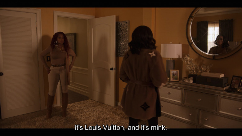 Louis Vuitton in Power Book II: Ghost S04E03 "Birthright" (2024) - 531381