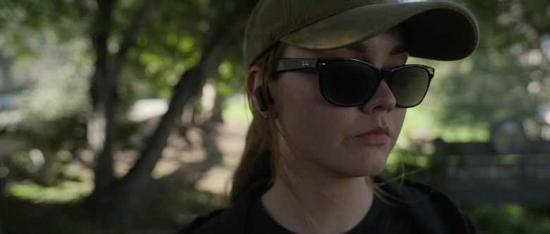 Ray-Ban Sunglasses in Criminal Minds S17E05 "Conspiracy vs. Theory" (2024) - 533534