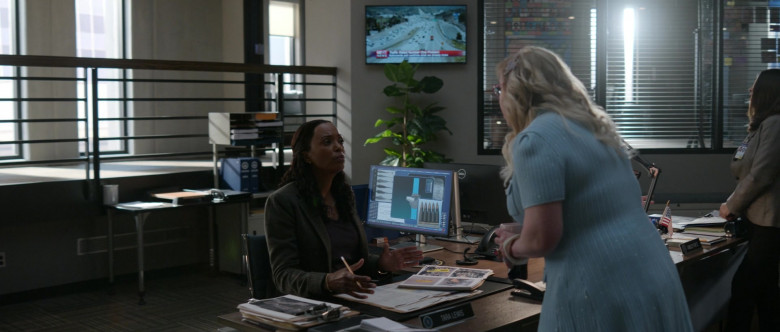 Dell Monitors in Criminal Minds S17E02 "Contagion" (2024) - 527224