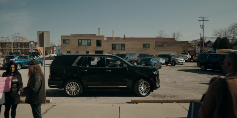 Cadillac Escalade SUV in The Chi S06E13 "Legacy" (2024) - 527611