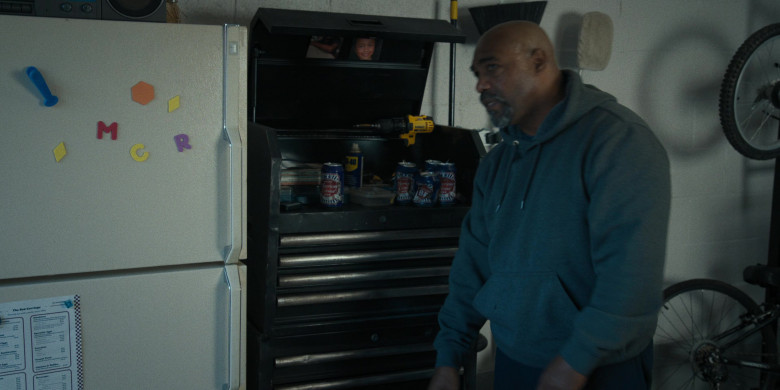 WD-40 in Mayor of Kingstown S03E04 "Rag Doll" (2024) - 532067