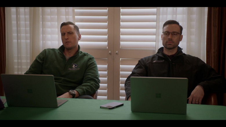 Microsoft Surface Laptops in All American S06E10 "Mass Appeal" (2024) - 525773