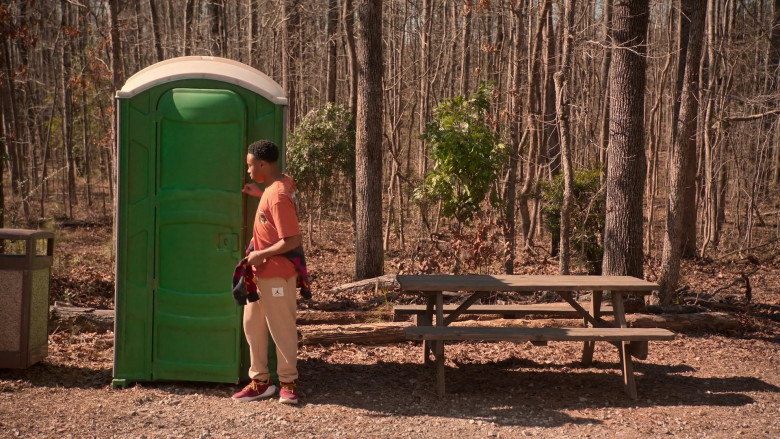 Nike Air Jordan Pants in Cobra Kai S06E04 "Underdogs" (2024) - 543150