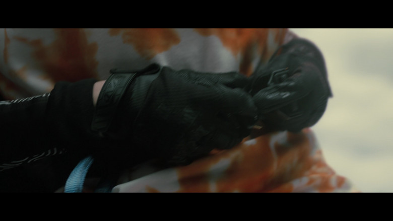 Mechanix Wear Gloves in My Spy: The Eternal City (2024) - 542865