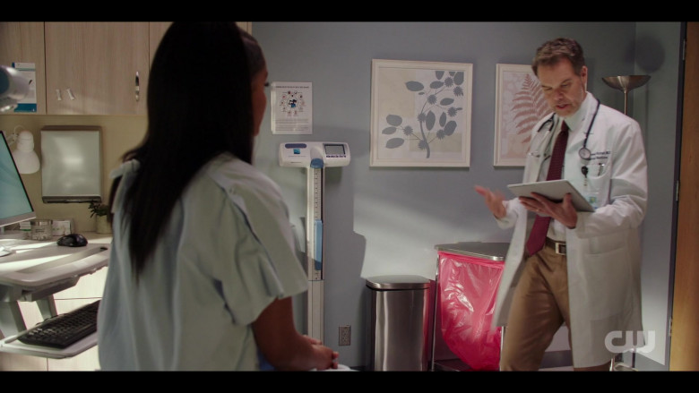 3M Littmann Stethoscope in All American: Homecoming S03E04 "Control" (2024) - 545093