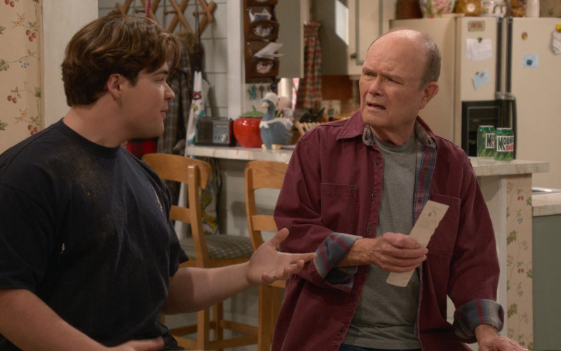 #1056 – ProductPlacementBlog.com – That 90s Show S03E01 – Product Placement Tracking (Timecode – 00h 17m 35s)