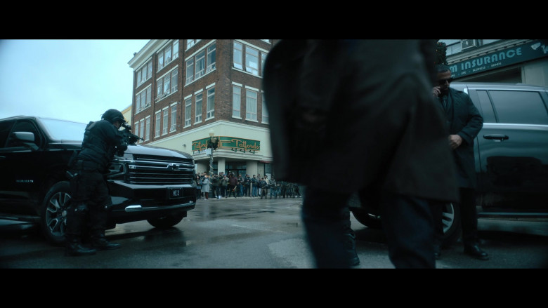 Chevrolet and Cadillac Cars (Scene 2) in The Umbrella Academy S04E06 (2024) - 550480