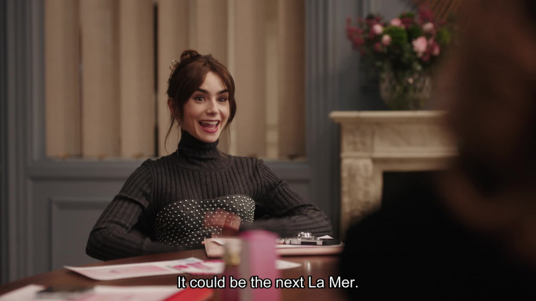 La Mer (Verbal) in Emily in Paris S04E05 (2024) - 553877