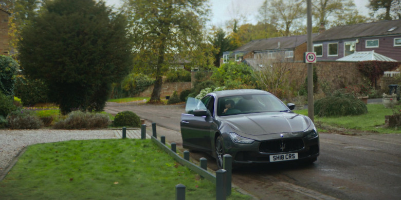 Maserati Quattroporte Car in Fifteen-Love S01E04 (2023) - 555544