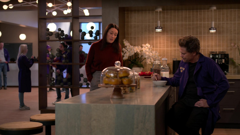 Jura Coffee Machine in Unstable S02E08 "Ellis U" (2024) - 547435