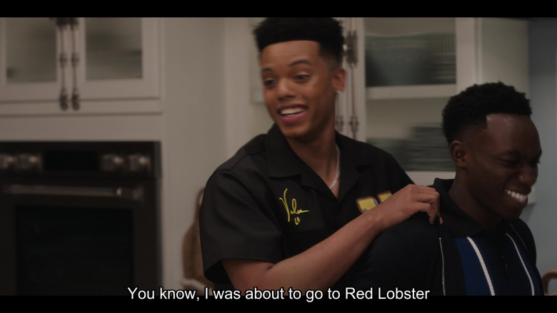 Red Lobster Restaurant Chain (Verbal) in Bel-Air S03E01 (2024) - 552891