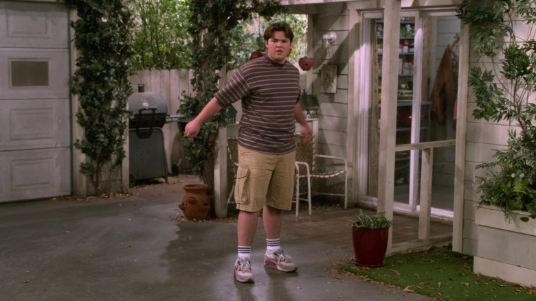 Nike Sneakers in That 90s Show S03E06 (2024) - 556948