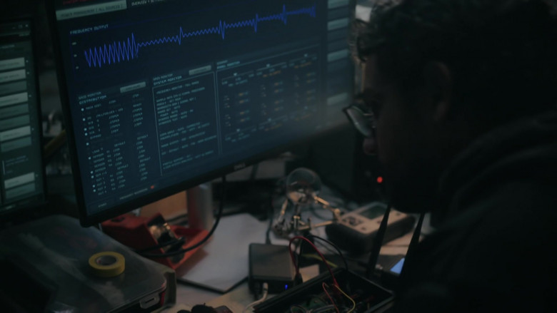 Dell Monitors in Snowpiercer S04E09 (2024) - 567304