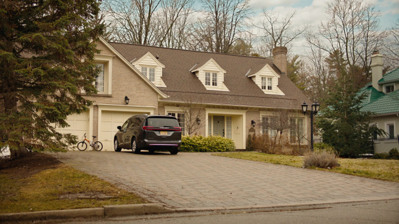 Chrysler Pacifica Car in Matlock S01E01 (2024) - 574243