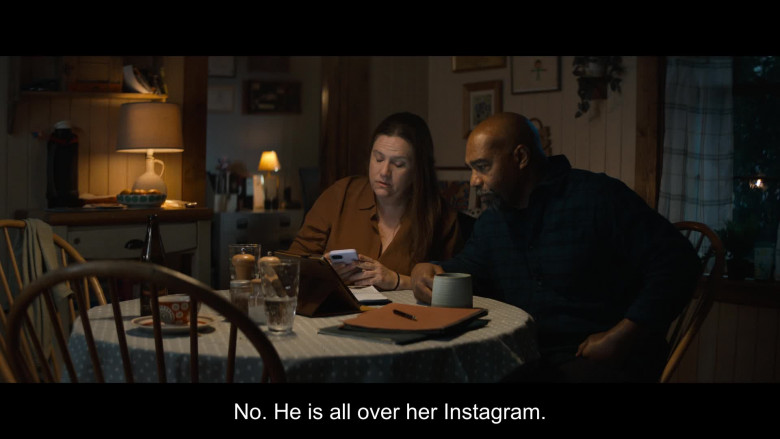 Instagram (Verbal) in The Perfect Couple S01E03 (2024) - 564569