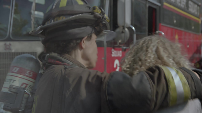 3M Scott SCBA in Chicago Fire S13E01 (2024) - 576323