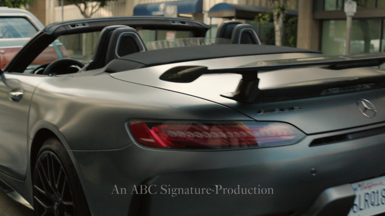 Mercedes-Benz AMG Car in High Potential S01E03 "Dirty Rotten Scoundrel" (2024) - 585148