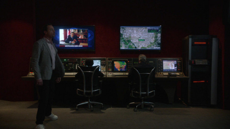 Google Earth Software in NCIS S22E01 "Empty Nest" (2024) - 591300