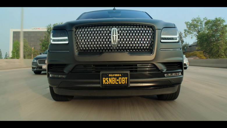 Lincoln Navigator Car in The Lincoln Lawyer S03E07 "Relevance" (2024) - 593469