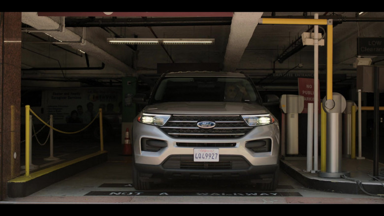 Ford Explorer Car in The Lincoln Lawyer S03E10 "The Gods of Guilt" (2024) - 594027