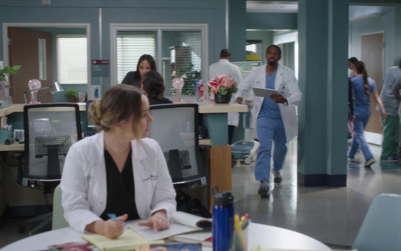 #1193 – ProductPlacementBlog.com – Greys Anatomy S21E04 (2024) – Product Placement Tracking (Timecode – 00h 19m 52s)