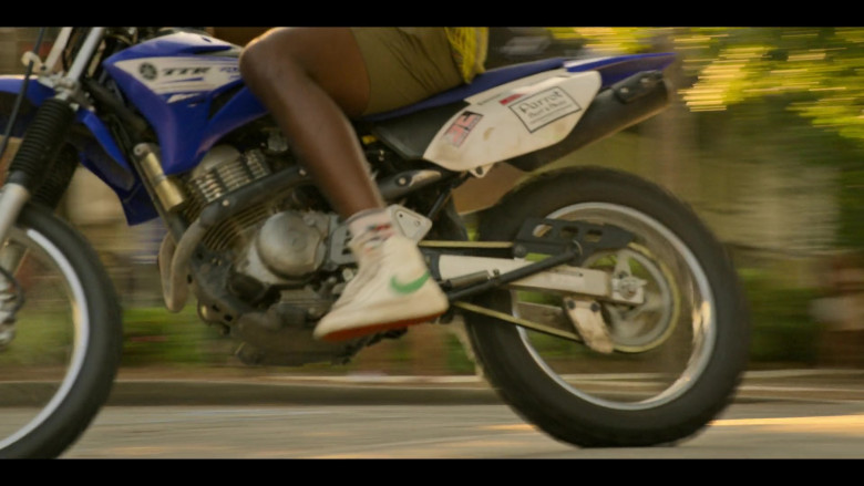 Nike Sneakers in Outer Banks S04E04 "The Swell" (2024) - 587062