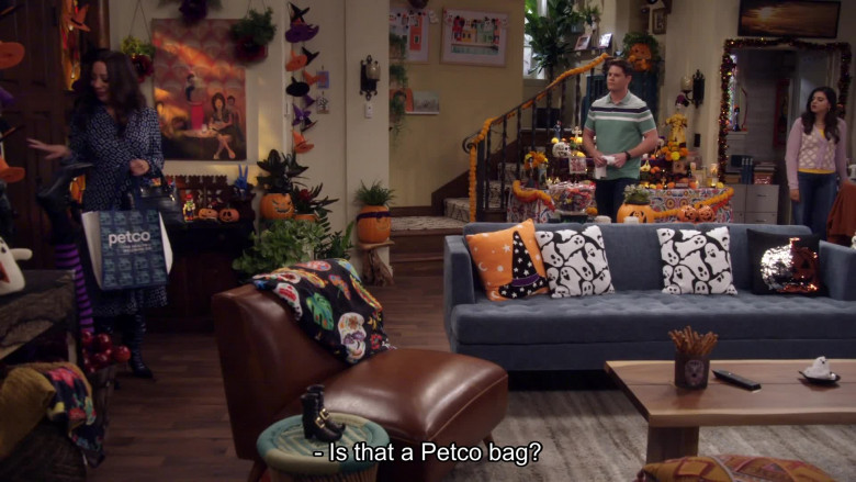 Petco (Verbal) in Lopez vs Lopez S03E02 "Lopez vs Halloween" (2024) - 602898