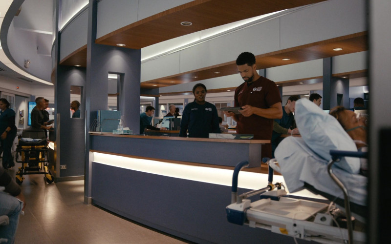 #1510 – ProductPlacementBlog.com – Chicago Med S10E03 (2024) – Product Placement Tracking (Timecode – 00h 25m 09s)