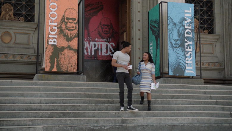 Converse Shoes in Abbott Elementary S04E01 "Back to School" (2024) - 585951