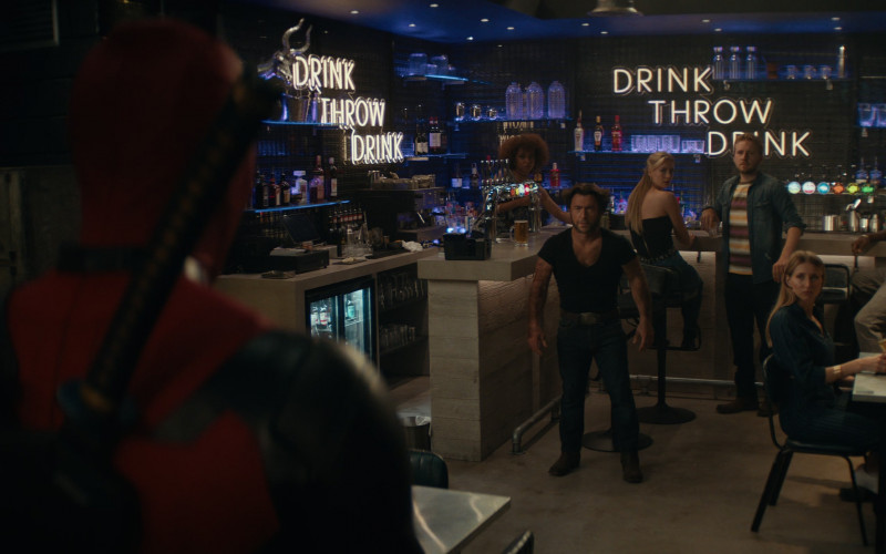 #1727 – ProductPlacementBlog.com – Deadpool & Wolverine (2024) – Product Placement Tracking (Timecode – 00h 28m 46s)