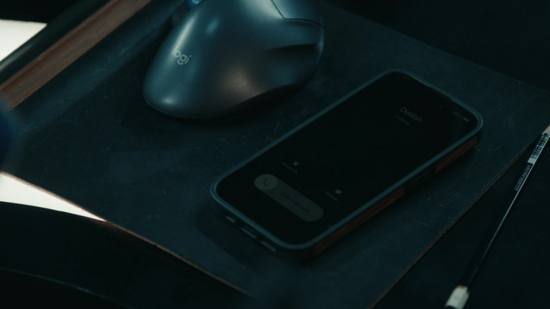 Logitech Mouse in The Equalizer S05E01 "The Lost Ones" (2024) - 597744