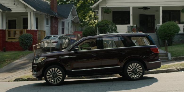 Lincoln Navigator Car in Tulsa King S02E06 "Navigator" (2024) - 598064